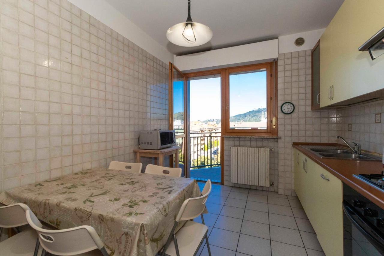 Cozy&Spacious Apt 2 Min Walk From The Tram Stop! Apartment Turin Bagian luar foto
