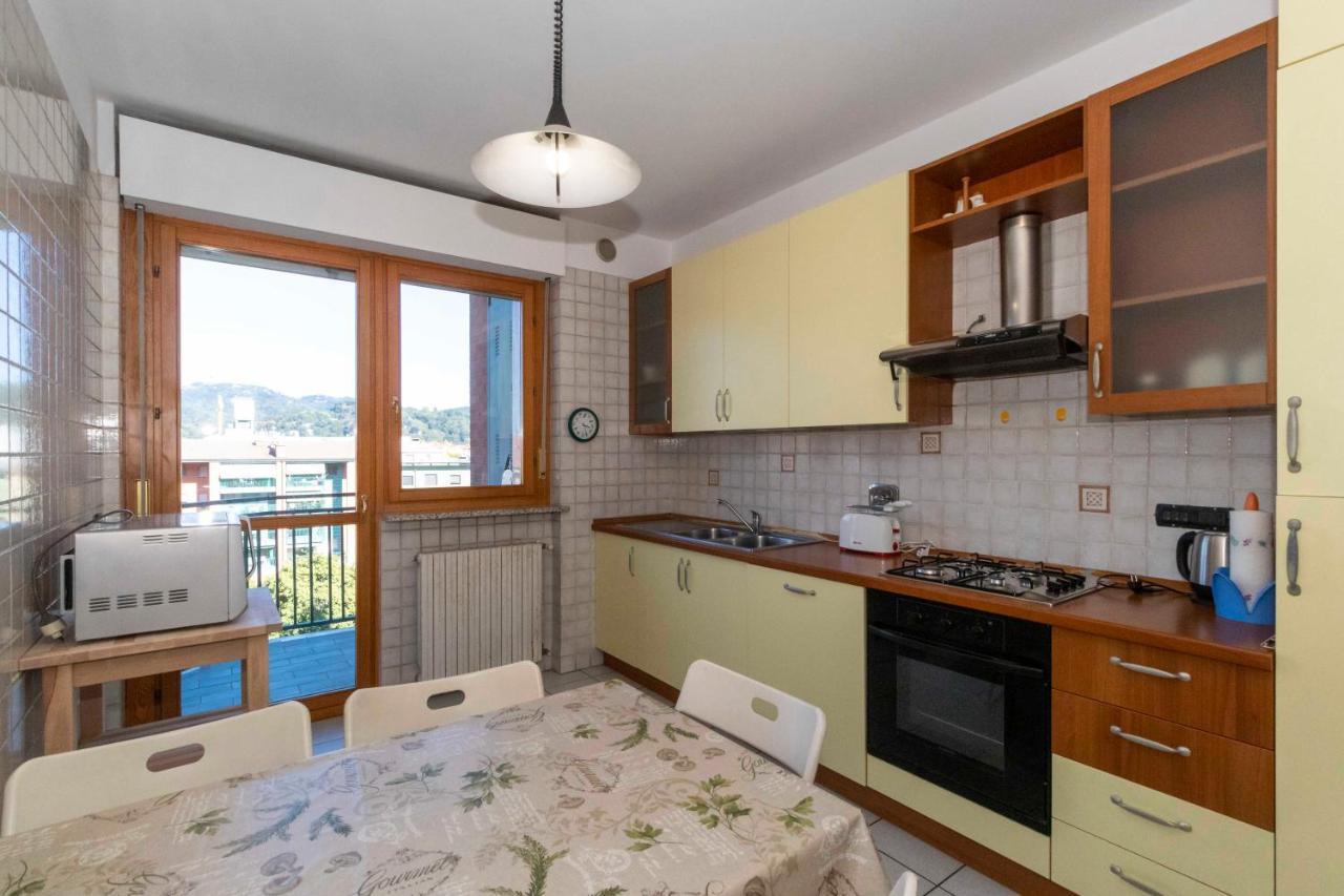 Cozy&Spacious Apt 2 Min Walk From The Tram Stop! Apartment Turin Bagian luar foto