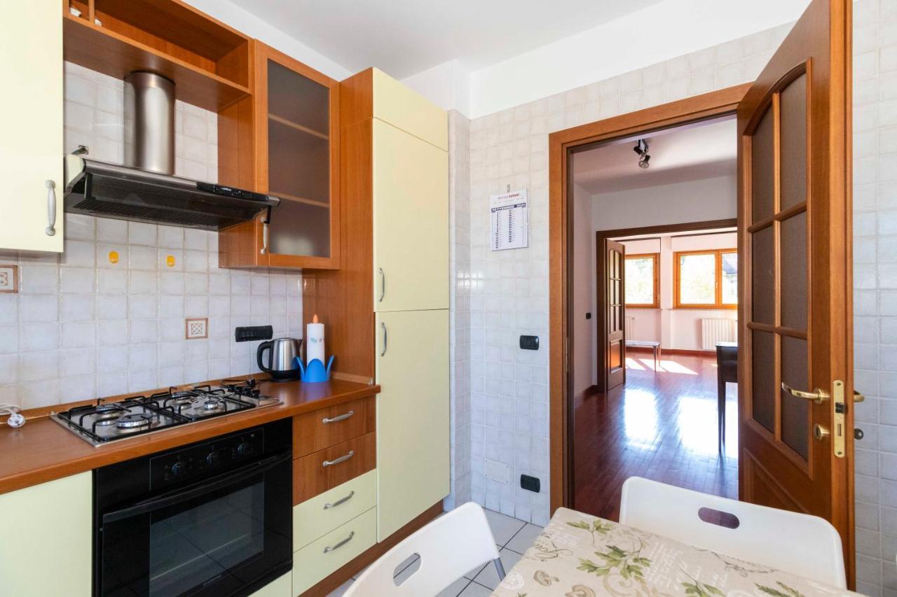 Cozy&Spacious Apt 2 Min Walk From The Tram Stop! Apartment Turin Bagian luar foto
