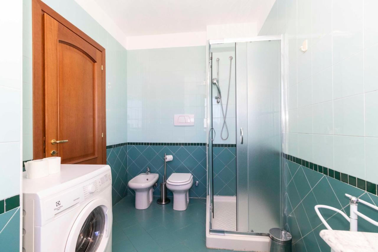 Cozy&Spacious Apt 2 Min Walk From The Tram Stop! Apartment Turin Bagian luar foto